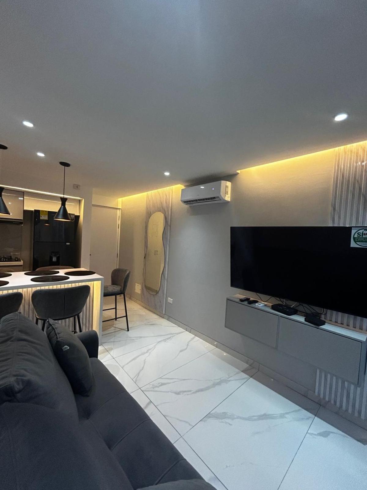 2605 Apartamento *